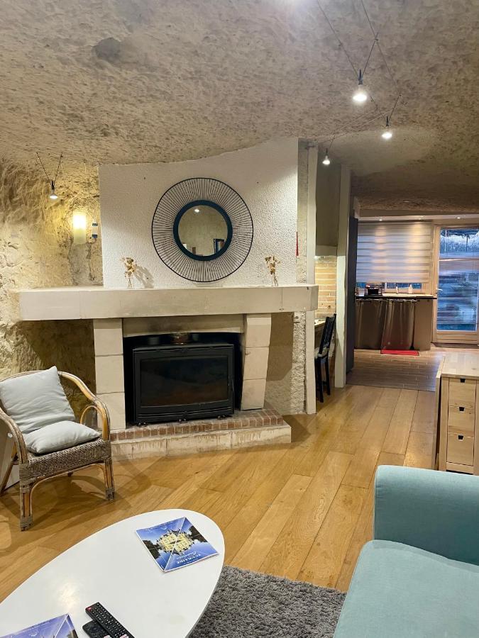 Apartmán Troglodyte Du Petit Coteau Vouvray Exteriér fotografie